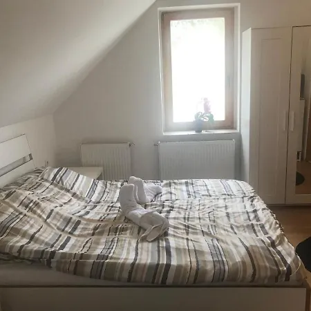 Raroi Lovasudvar Es Vendeghaz Bed & Breakfast
